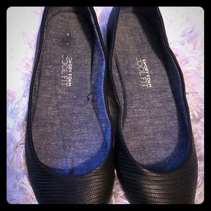 Dr Scholls black flats